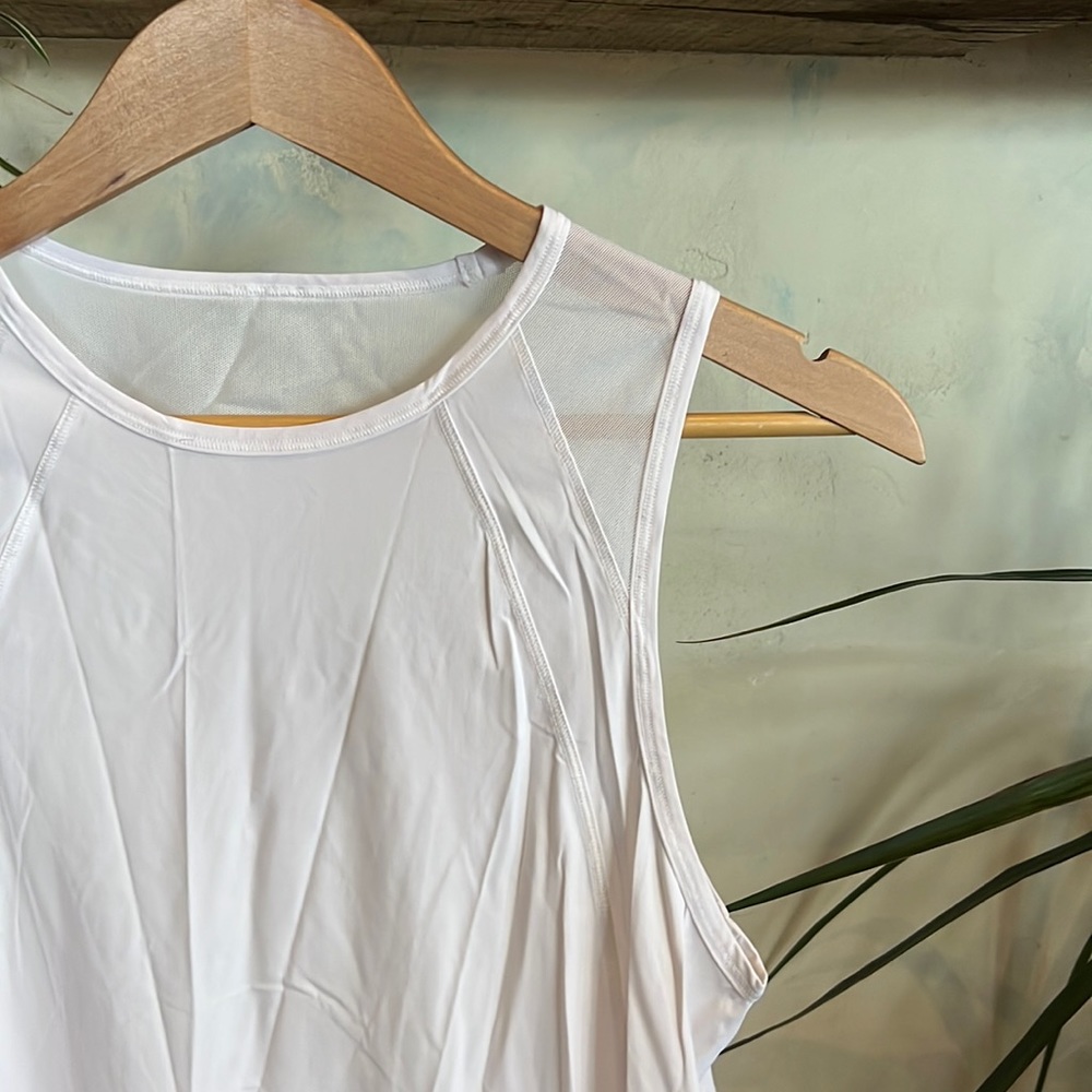 Lululemon sculpt tank in white